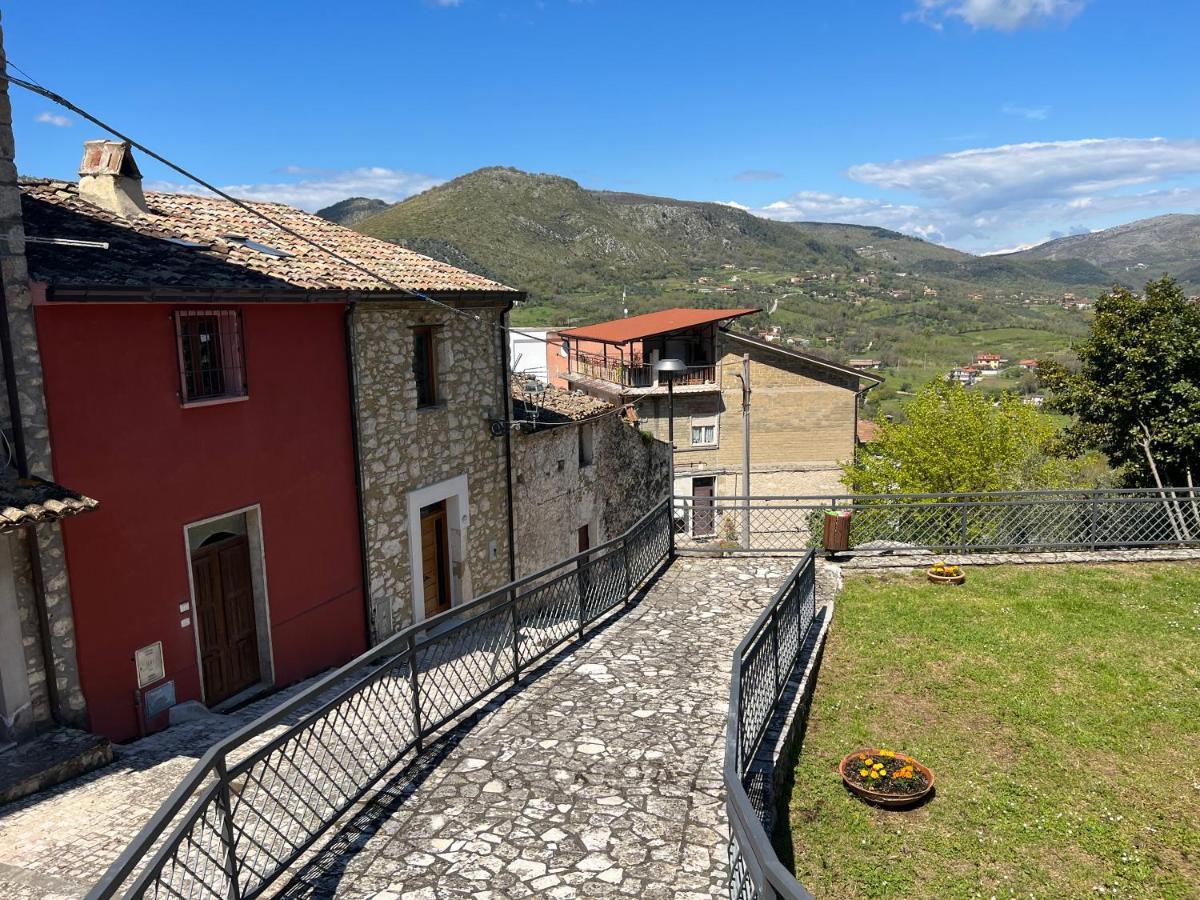 Appartement La Dimora Dell'Arco à Pico Extérieur photo